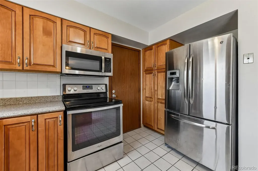 4310 S Dillon Street Aurora CO 80015