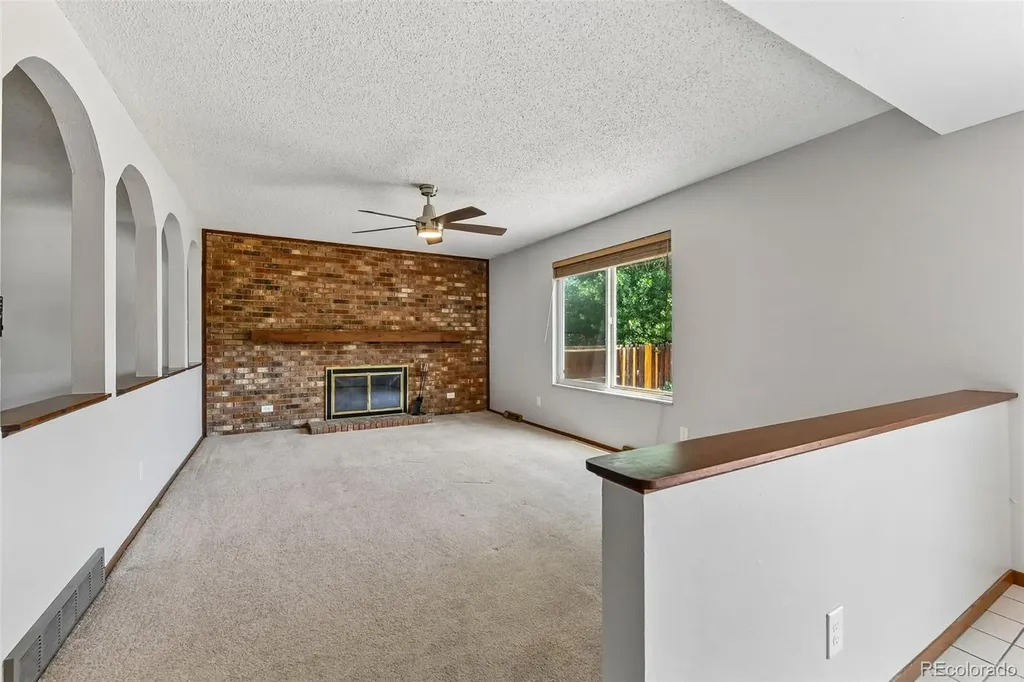 4310 S Dillon Street Aurora CO 80015