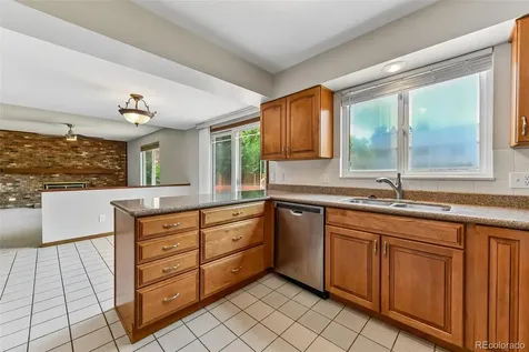 4310 S Dillon Street Aurora CO 80015