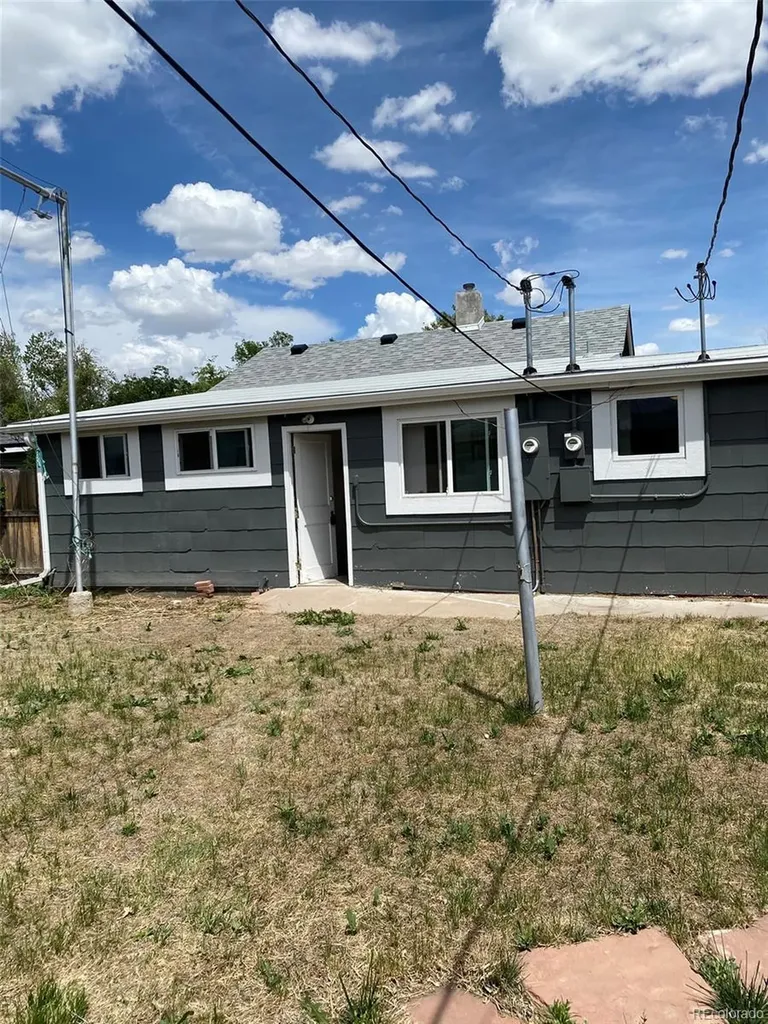1271 Uinta Street Denver CO 80220