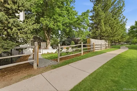 4952 W Lake Place Littleton CO 80123