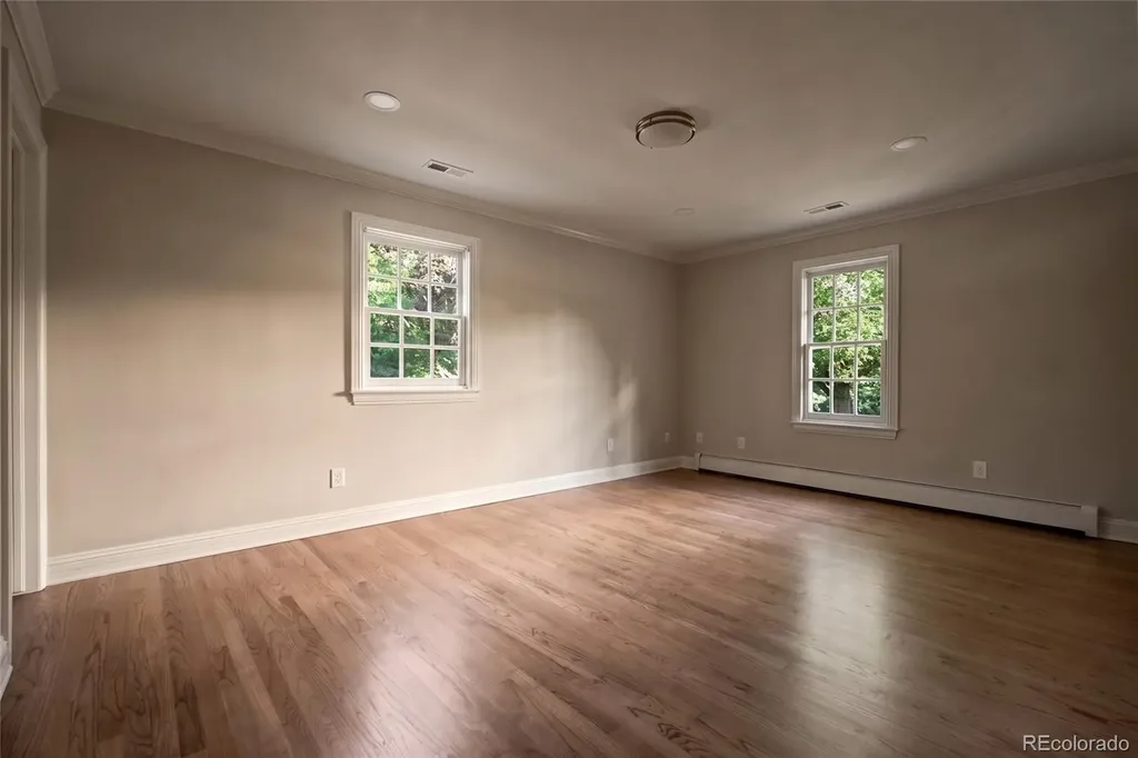 8659 E Kenyon Avenue Denver CO 80237