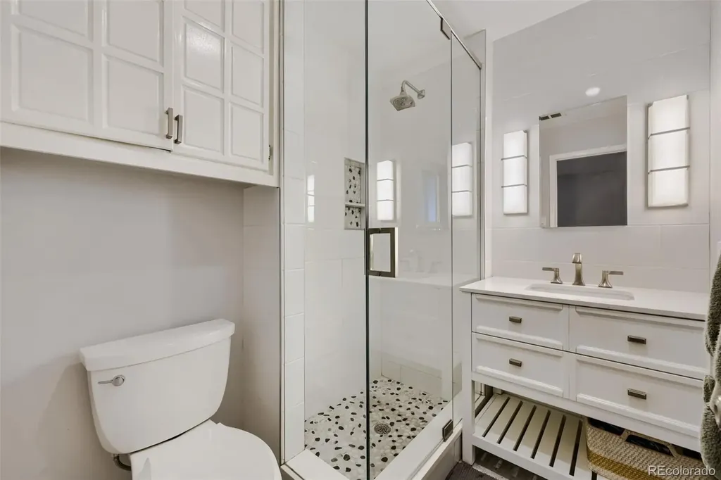 1426 S Van Dyke Way Denver CO 80228