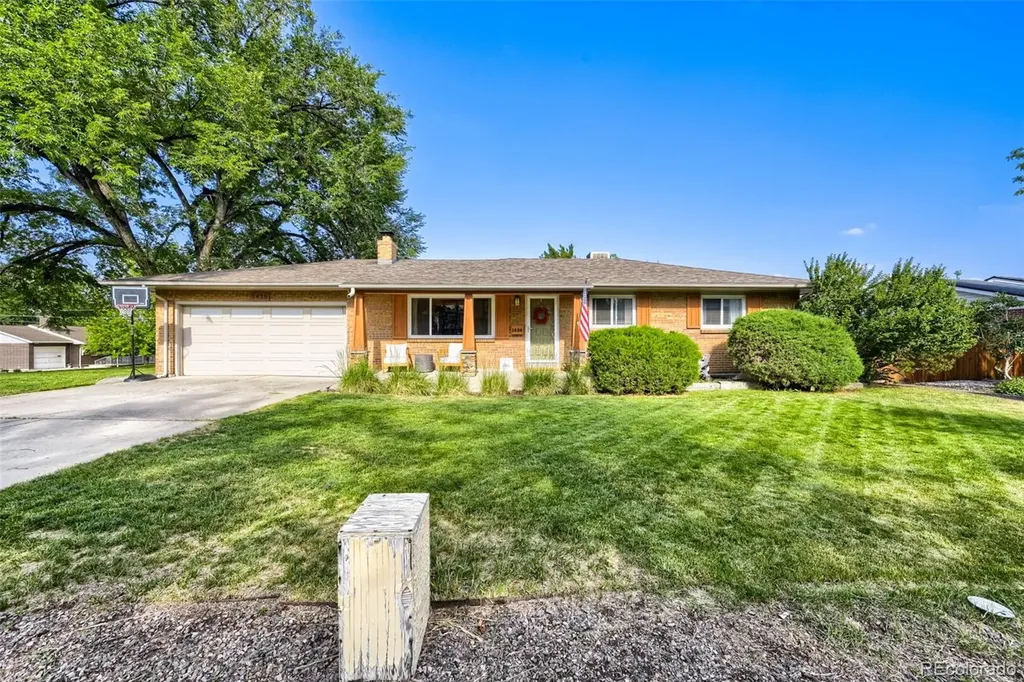 1426 S Van Dyke Way Denver CO 80228
