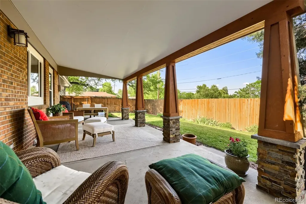 1426 S Van Dyke Way Denver CO 80228
