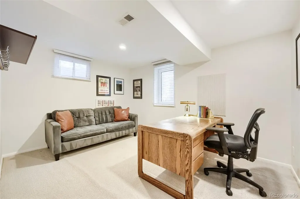 1426 S Van Dyke Way Denver CO 80228