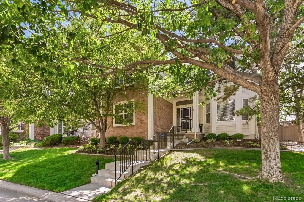 Denver CO, 1011 S Valentia Street, Unit 62