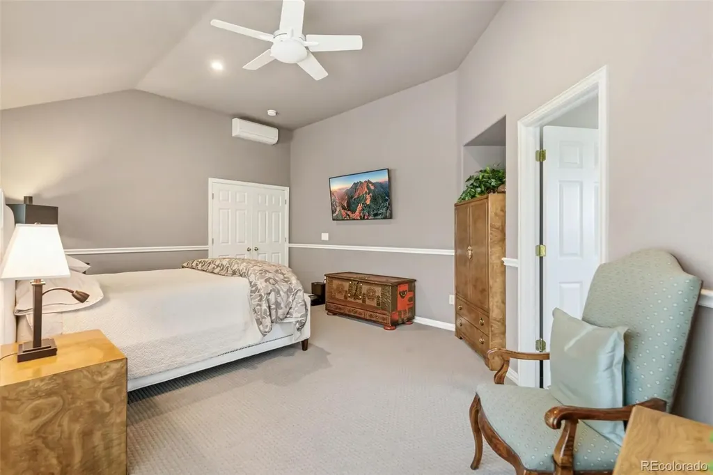 1011 S Valentia Street Denver CO 80247