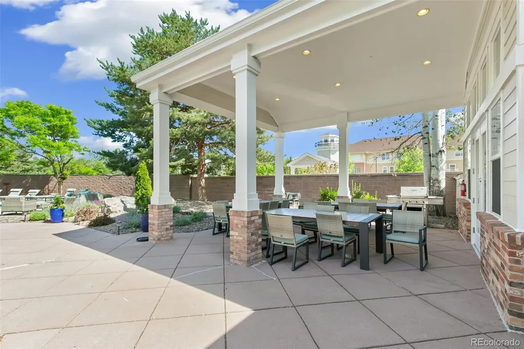 1011 S Valentia Street Denver CO 80247