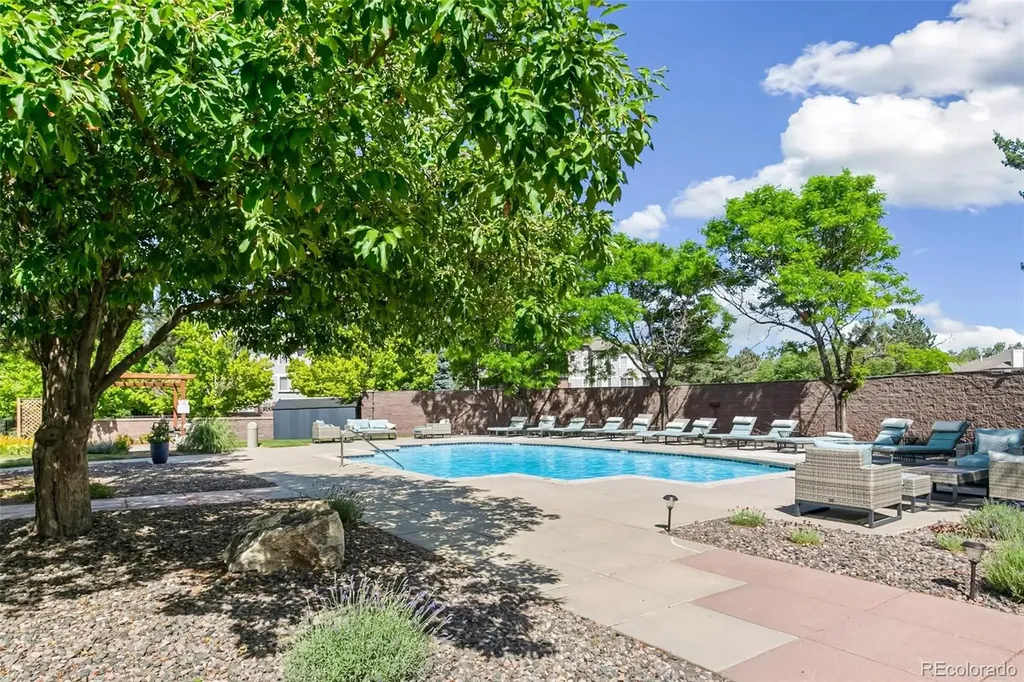 1011 S Valentia Street Denver CO 80247