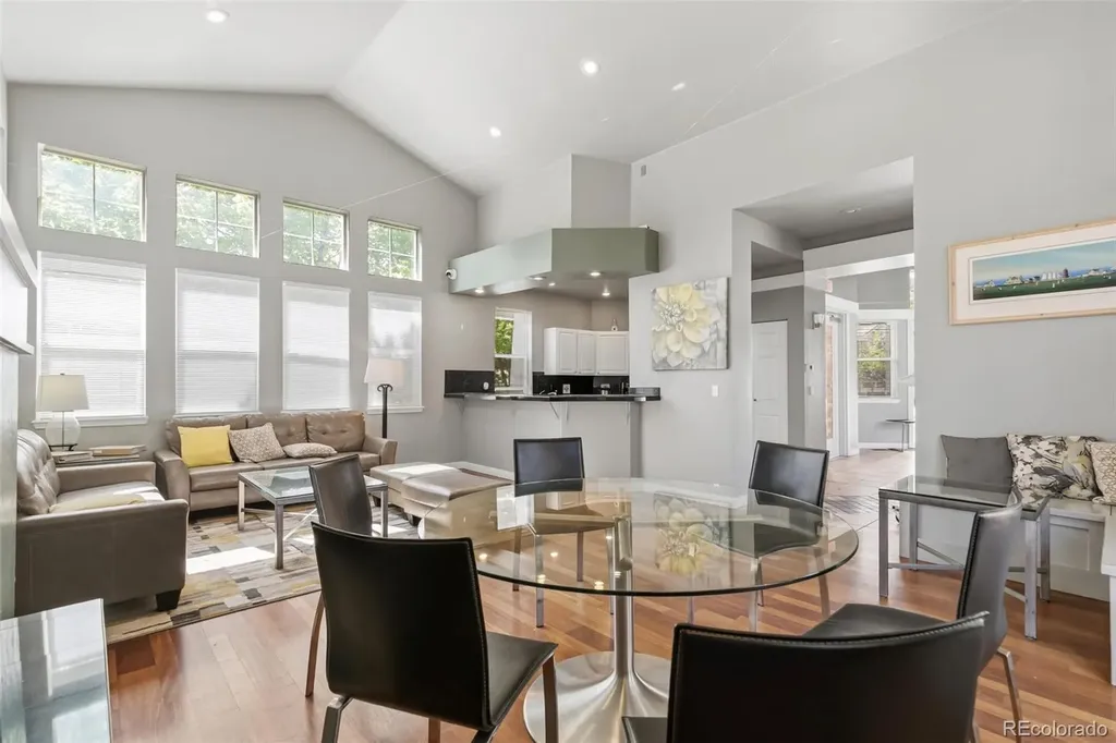 1011 S Valentia Street Denver CO 80247