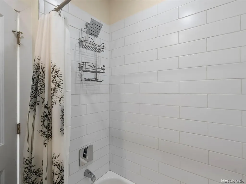 1939 Eaton Street Lakewood CO 80214