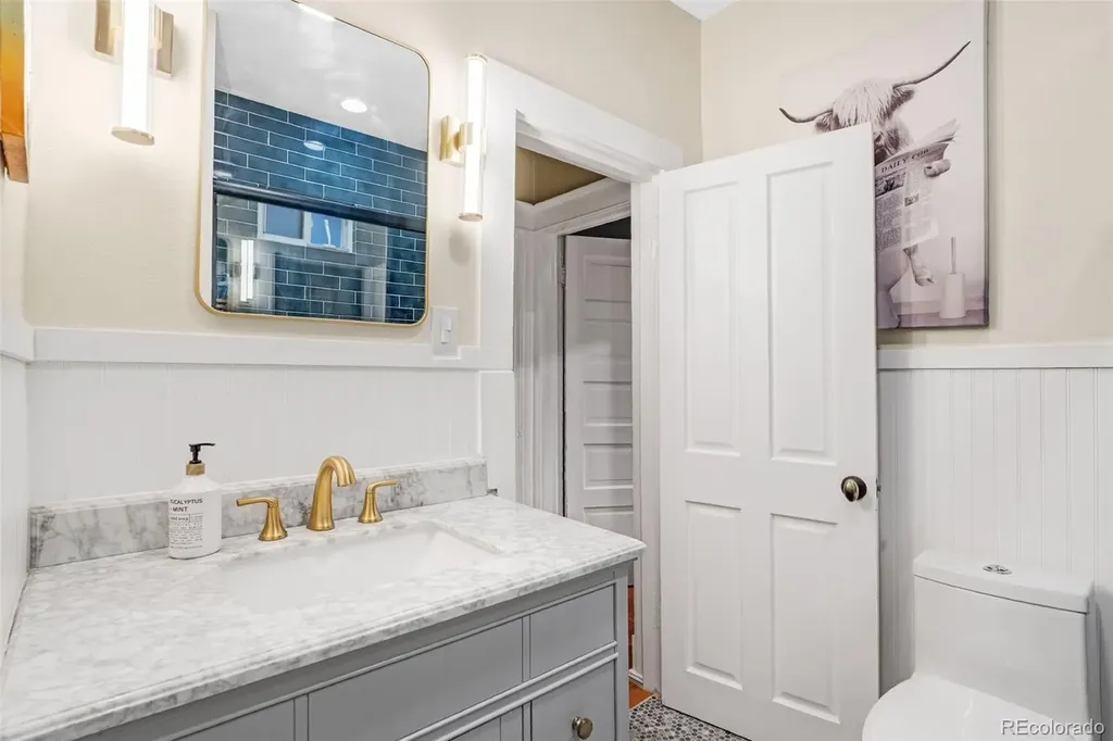 2738 Eliot Street Denver CO 80211