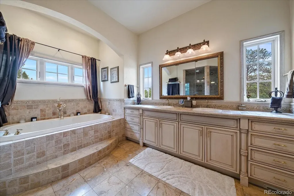 1175 Castle Pointe Drive Castle Rock CO 80104
