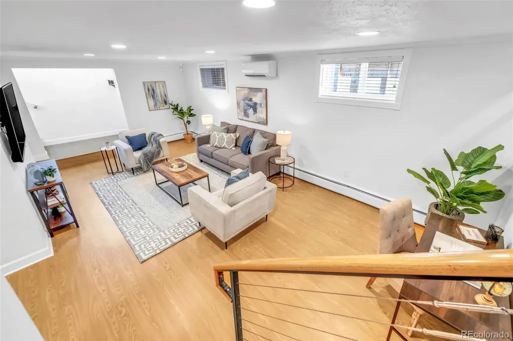 231 Hudson Street Denver CO 80220