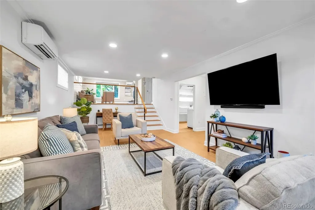231 Hudson Street Denver CO 80220