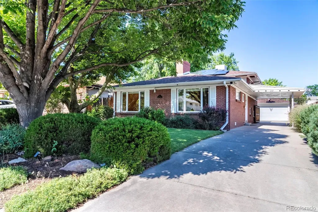 231 Hudson Street Denver CO 80220
