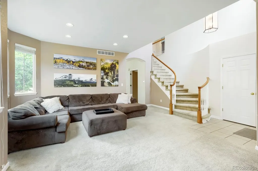 10675 Cliffrose Way Highlands Ranch CO 80130