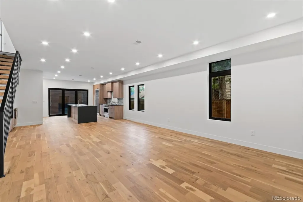 1446 Stuart Street Denver CO 80204
