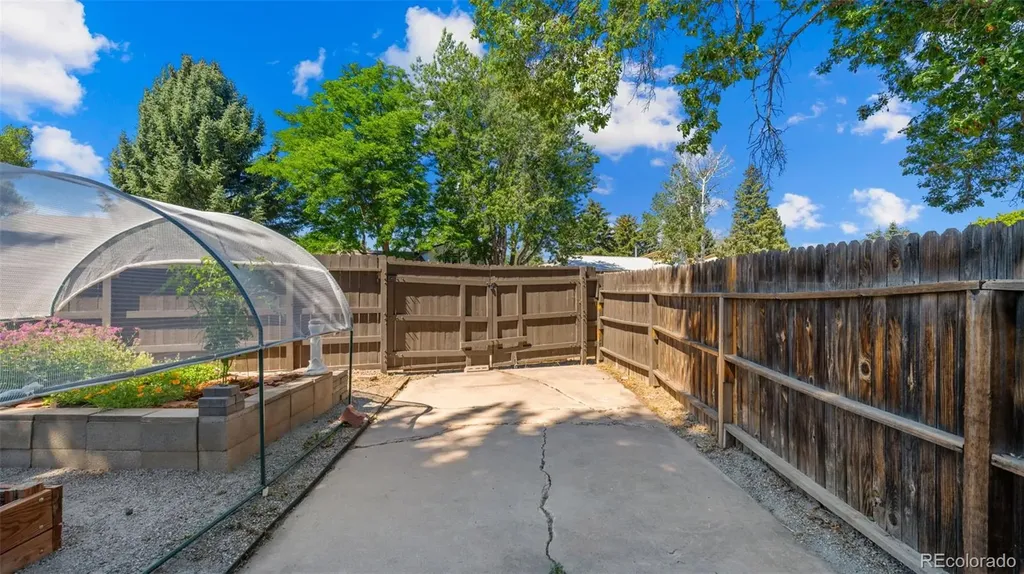 3848 Fetlock Circle Colorado Springs CO 80918