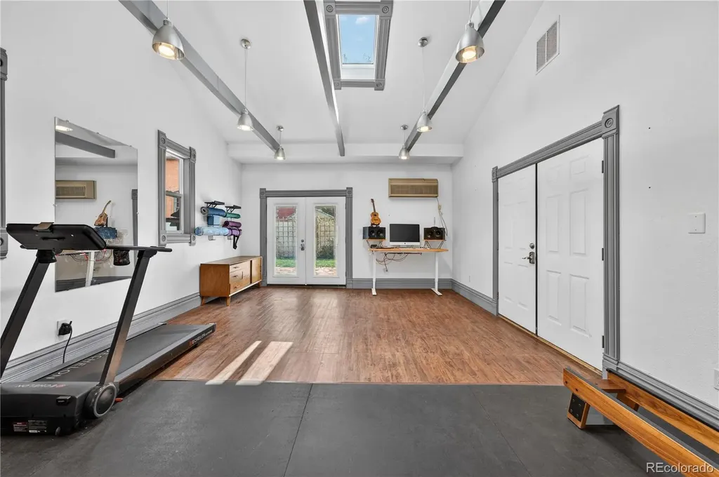 2129 N Lafayette Street Denver CO 80205