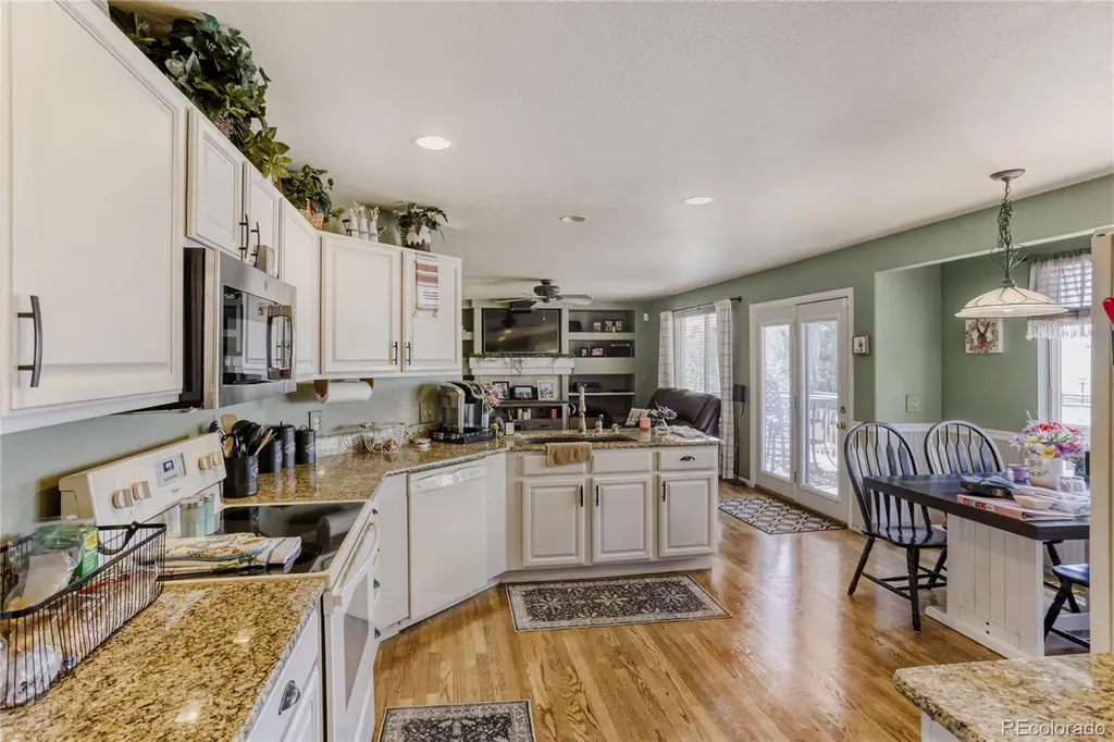 5205 S Meadow Lark Drive Castle Rock CO 80109