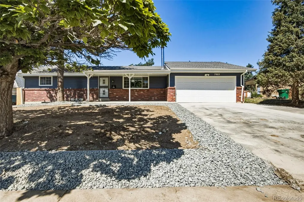 7923 Logan Street Denver CO 80229