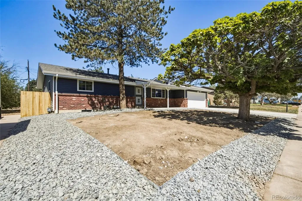 7923 Logan Street Denver CO 80229