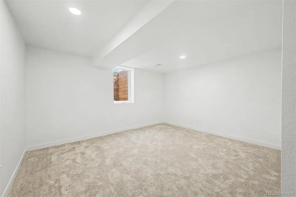 6019 S Broadway Littleton CO 80121