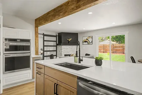 6019 S Broadway Littleton CO 80121