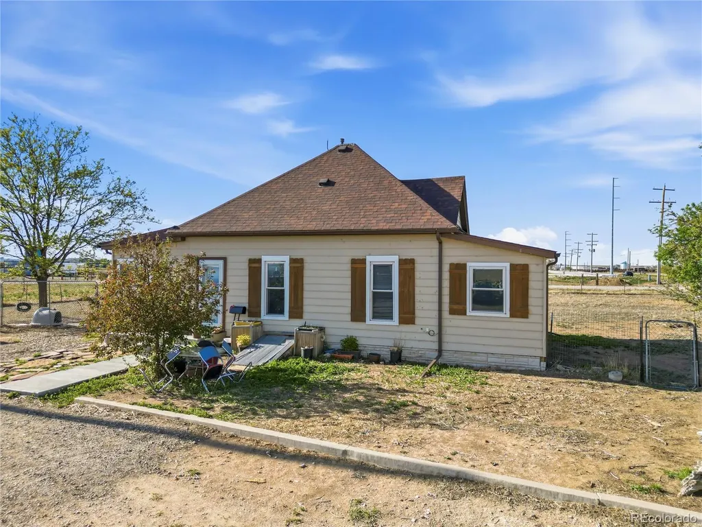 40527 County Road 37 Ault CO 80610