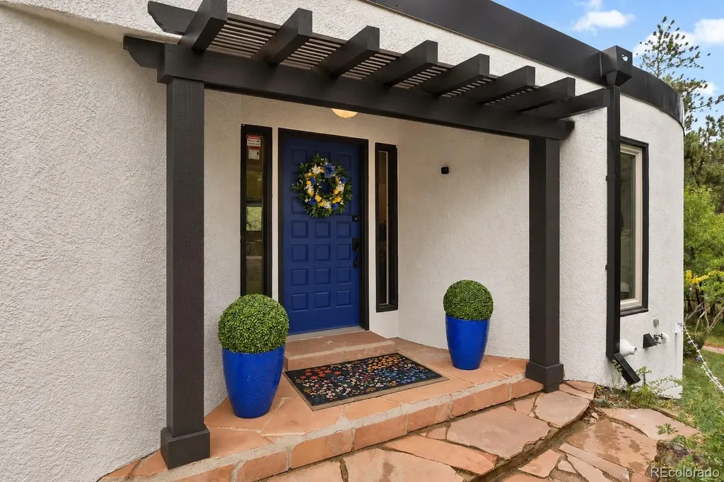 4693 Cheyenne Drive Larkspur CO 80118