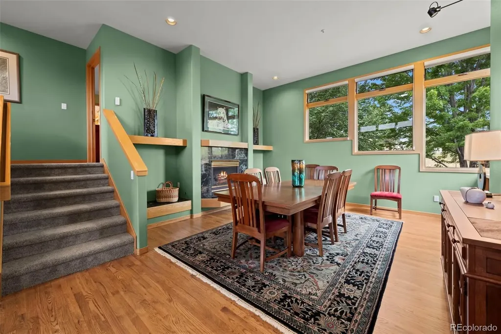 7542 Crestview Drive Niwot CO 80504