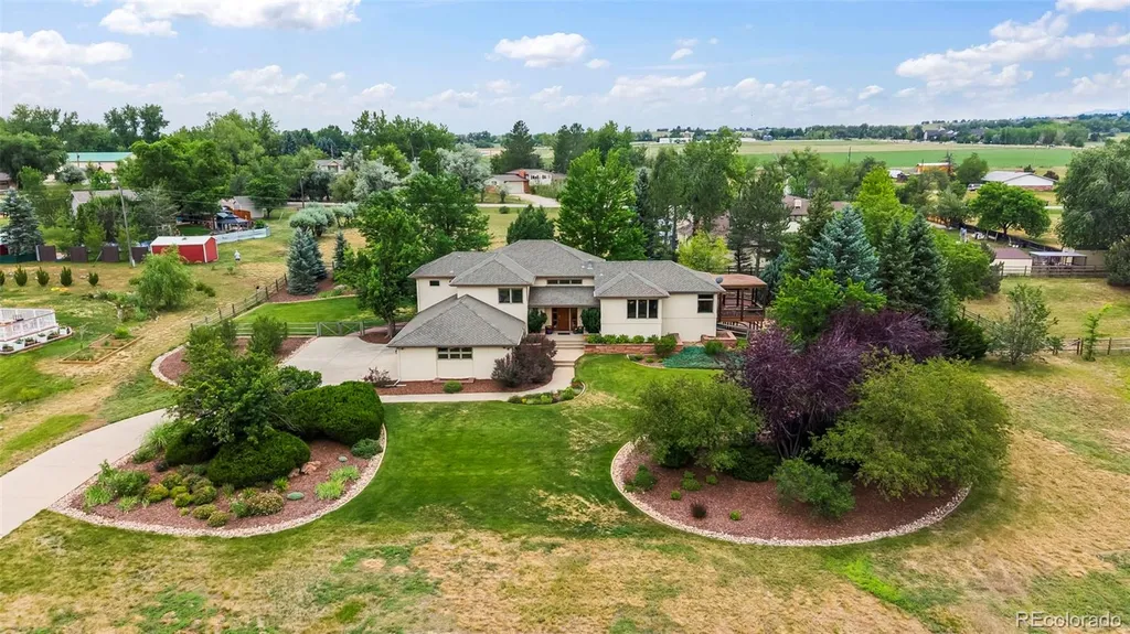 7542 Crestview Drive Niwot CO 80504