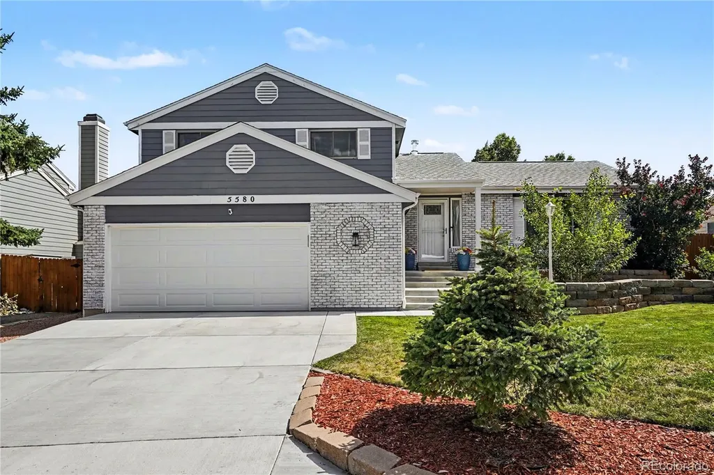 5580 W 74th Avenue Arvada CO 80003