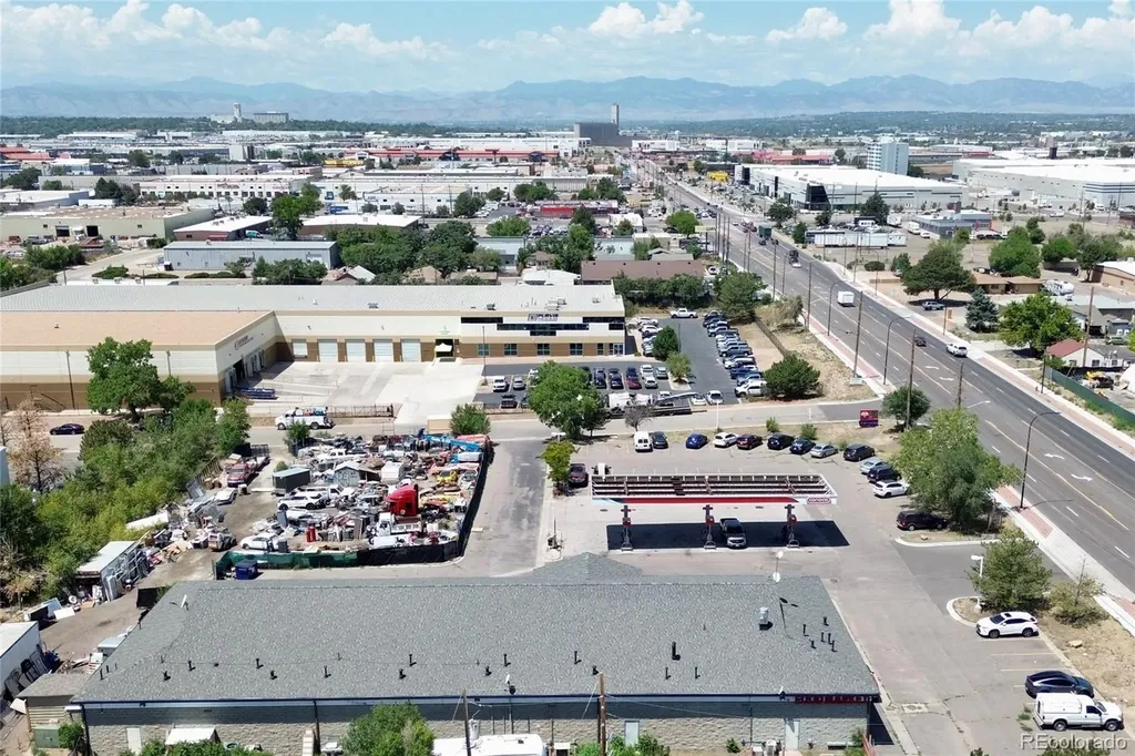 1202 E 58th Avenue Denver CO 80216