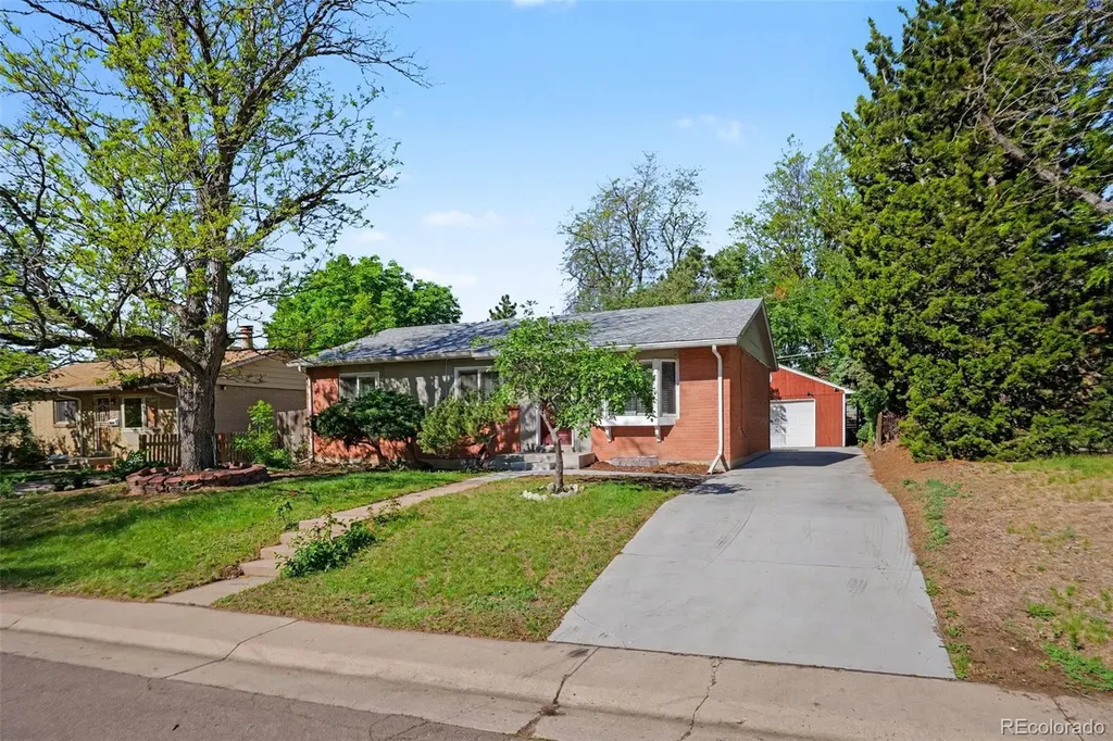 3217 S Stuart Street Denver CO 80236