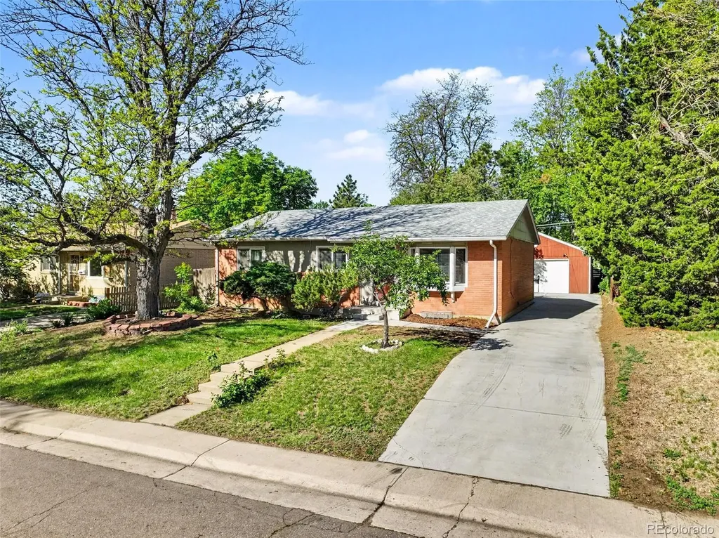 3217 S Stuart Street Denver CO 80236