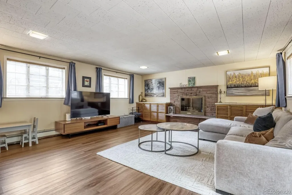 1345 Grape Street Denver CO 80220