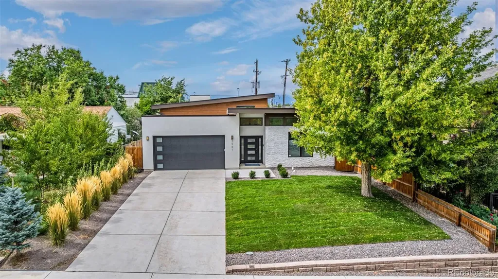 2901 S Bellaire Street Denver CO 80222
