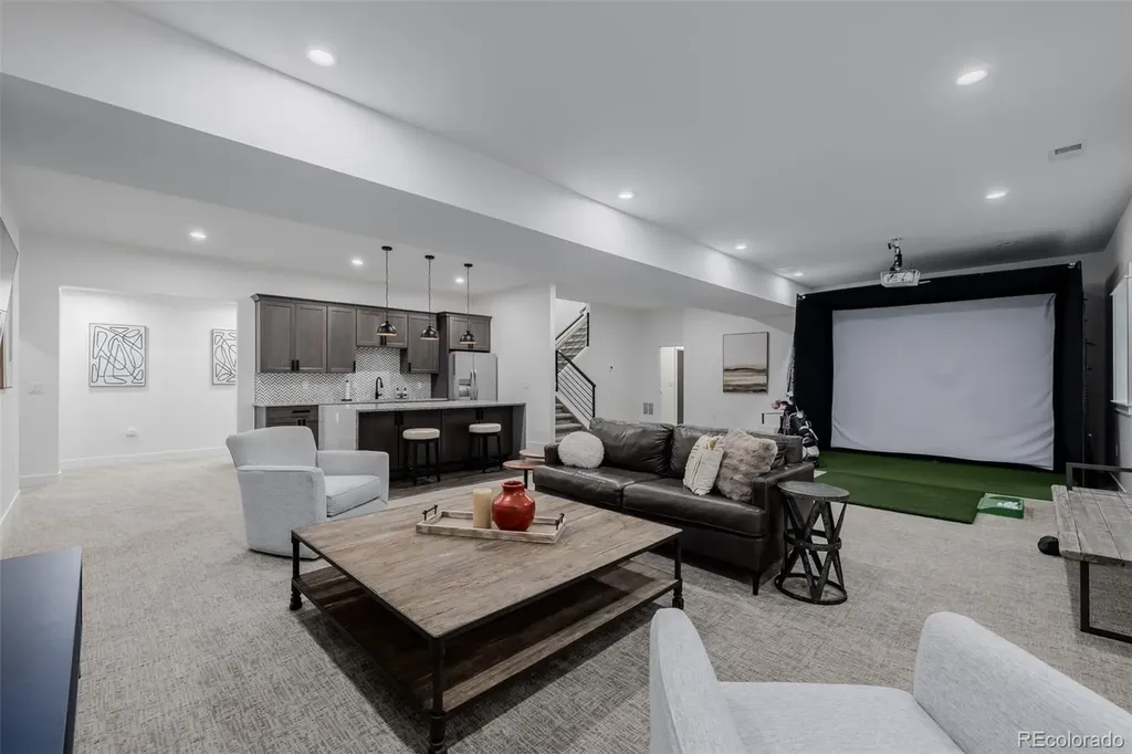 2901 S Bellaire Street Denver CO 80222