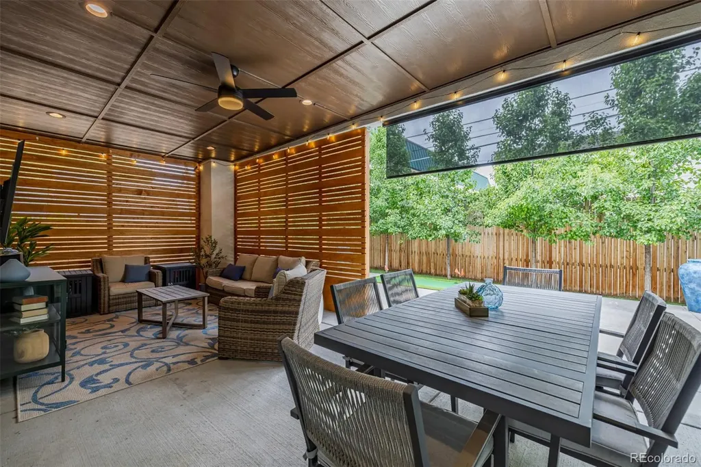 2901 S Bellaire Street Denver CO 80222