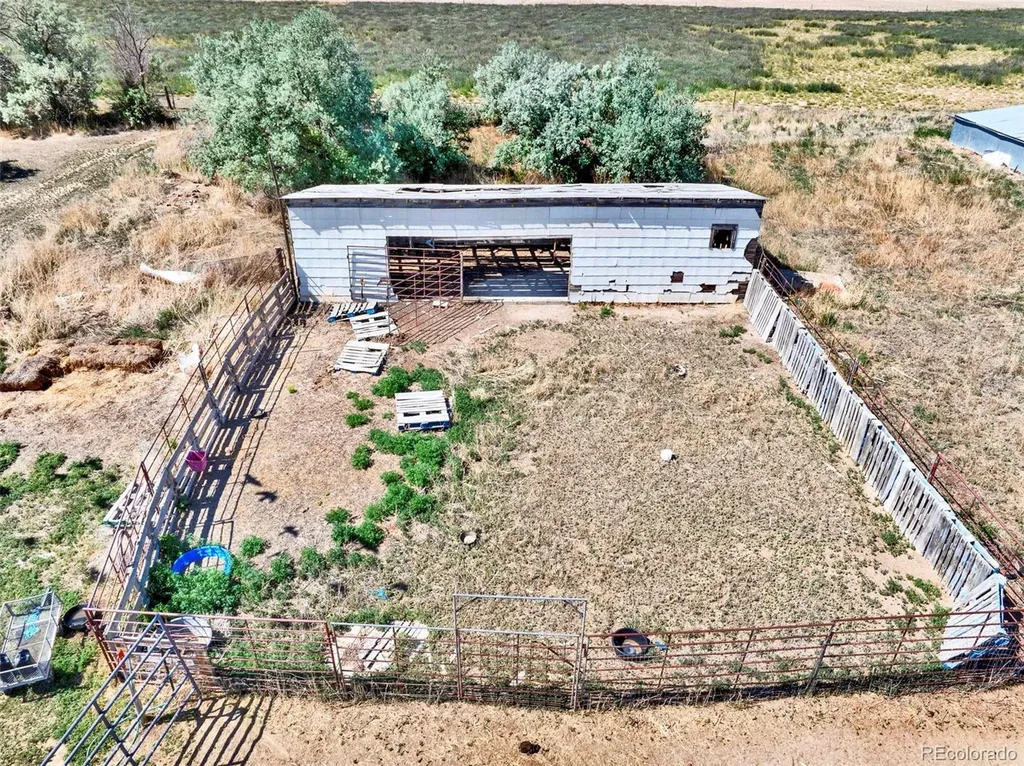 518 County Road 87 Roggen CO 80652