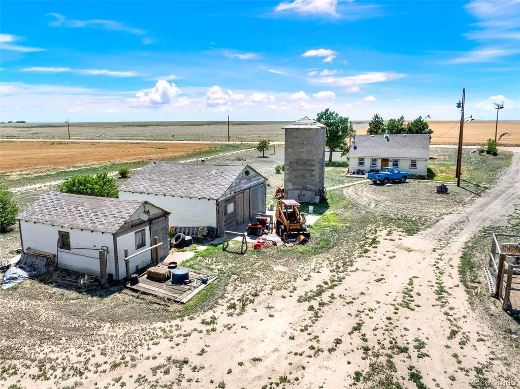 518 County Road 87 Roggen CO 80652