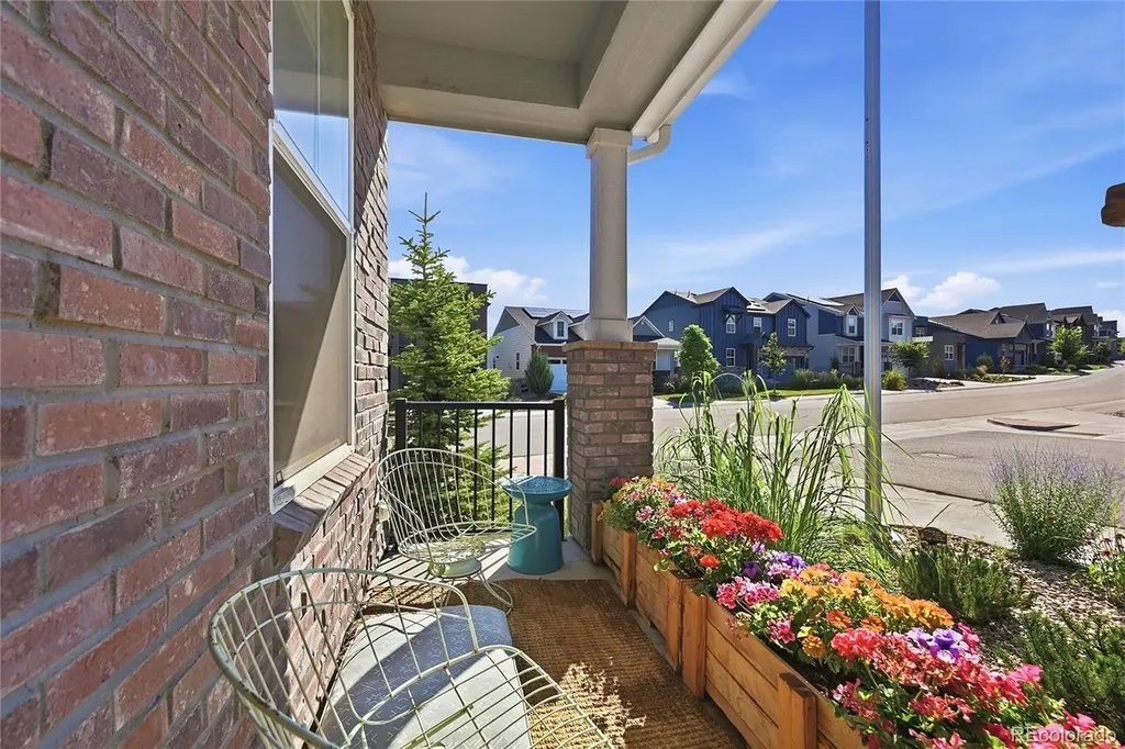 8281 Hunts Peak Street Littleton CO 80125