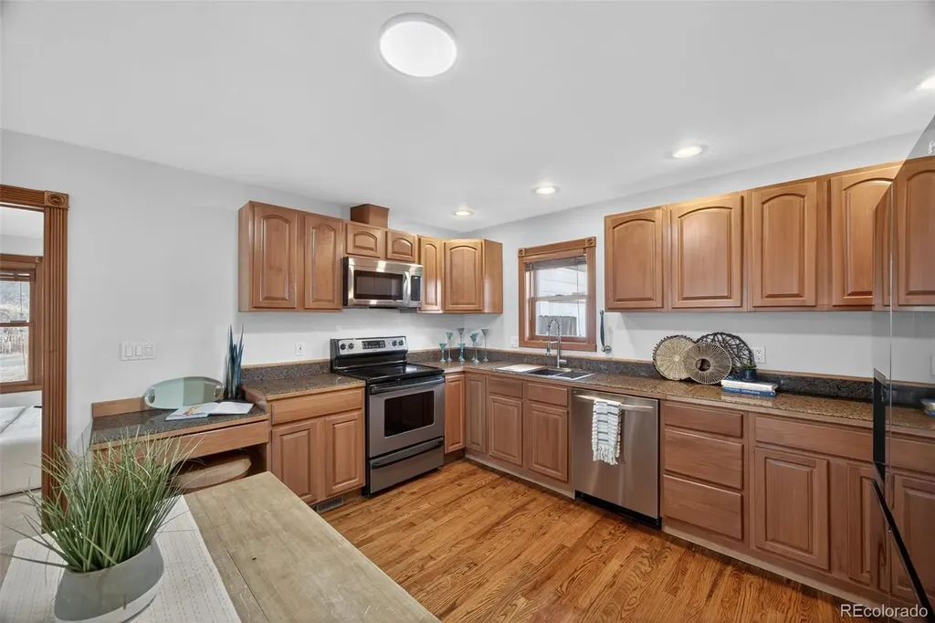 4857 S Logan Street Englewood CO 80113