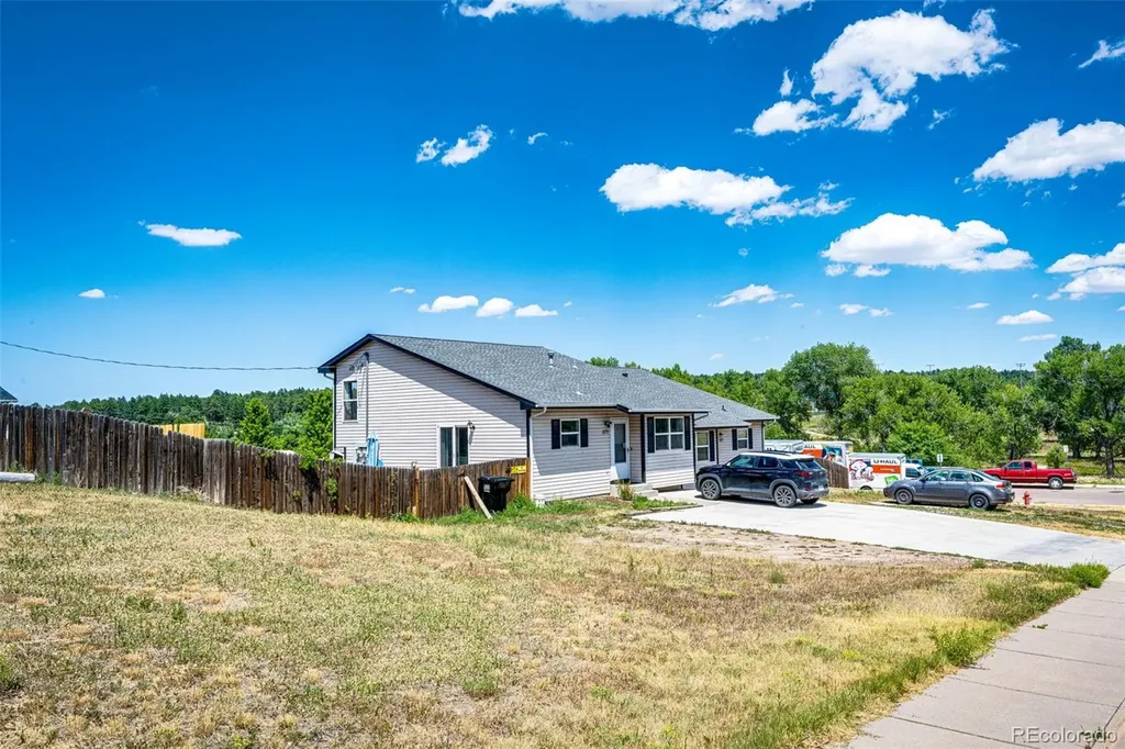 375 E Logan Street Elizabeth CO 80107