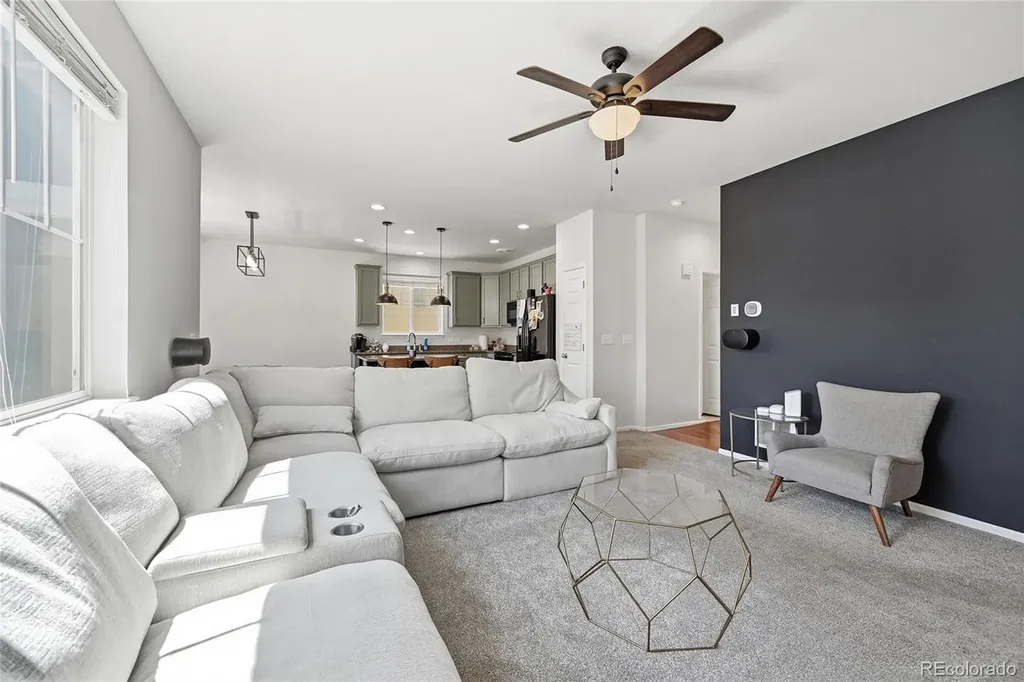 4860 S Picadilly Court Aurora CO 80015