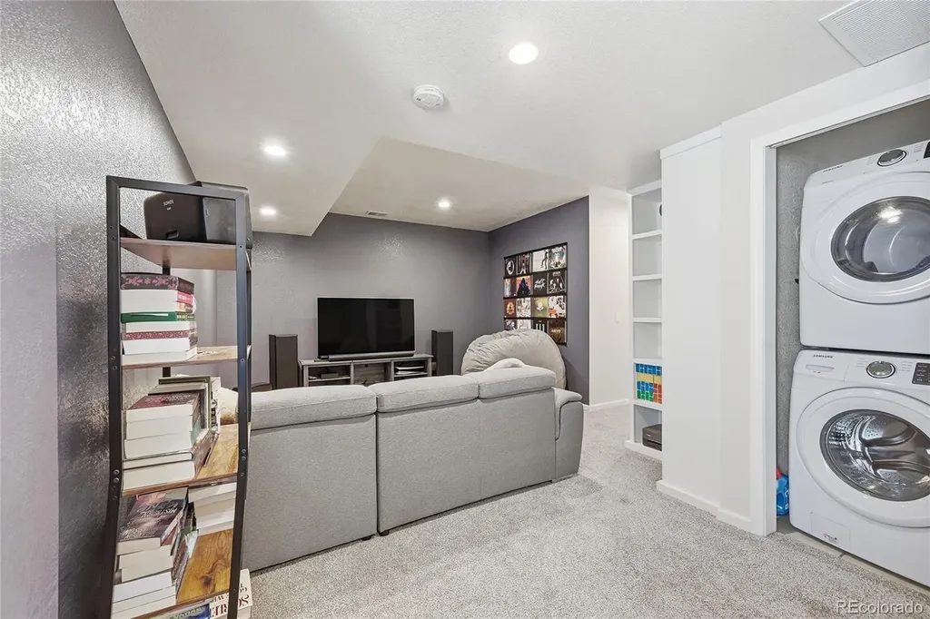 4860 S Picadilly Court Aurora CO 80015