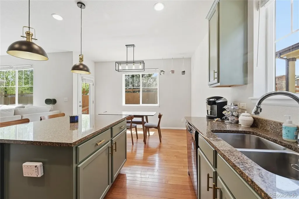 4860 S Picadilly Court Aurora CO 80015